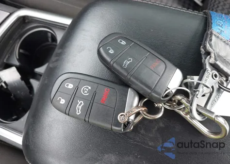 2021 Dodge Charger R/T Rwd z USA, uszkodzony, nr VIN 2C3CDXCT1MH568666